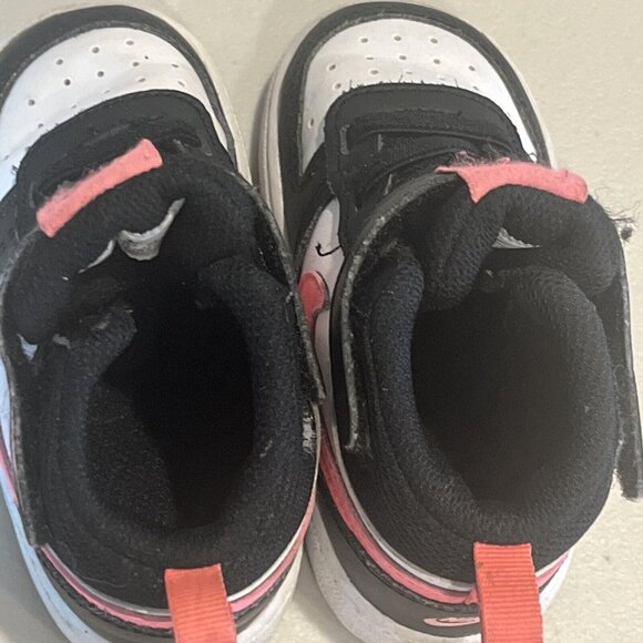NIKE Kids Court Borough Mid 2 Black/Sunset Pulse-White Pink Size 12 - Picture 6 of 9